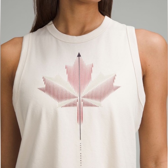 Lululemon team Canada tank top - Picture 6 of 7